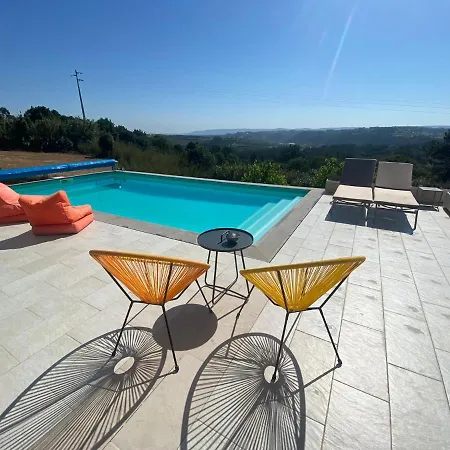 فيلة White Lagoon, 6 Guests, 2 Bathrooms, Heated Private Pool, Amazing View, Ac, Fully Equiped ! Alfeizerão