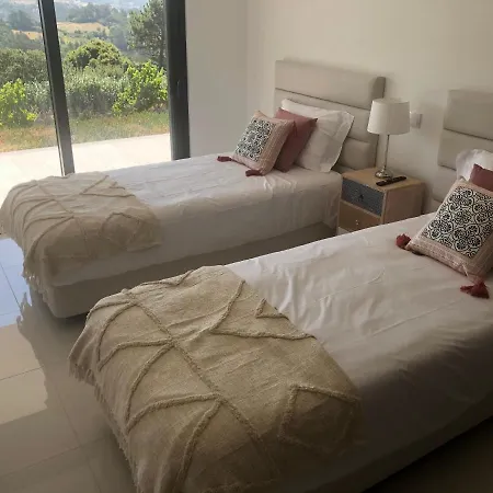 Villa White Lagoon, 6 Guests, 2 Bathrooms, Heated Private Pool, Amazing View, Ac, Fully Equiped ! *